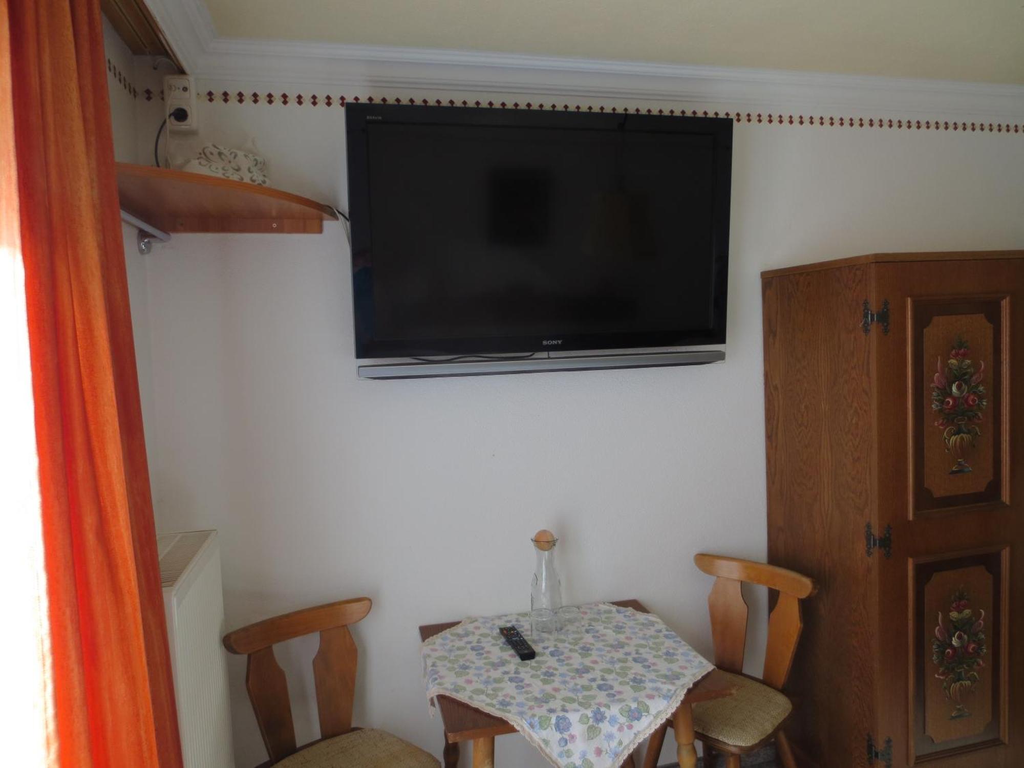 Gaestehaus Scharler Neukirchen am Grossvenediger Room photo